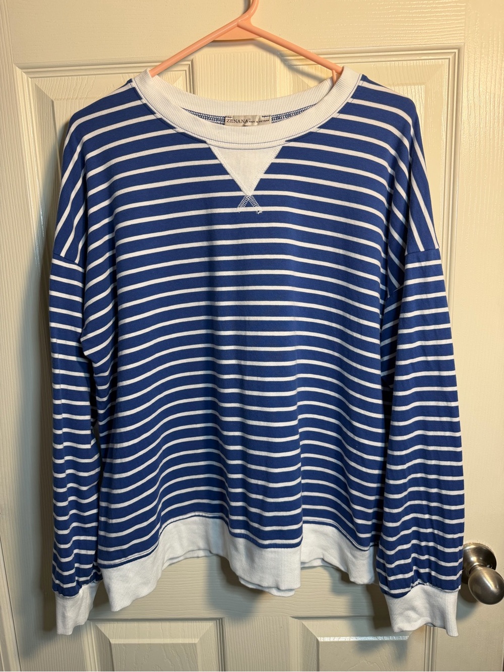 Women’s Zenana Blue & White Striped Crewneck Sweatshirt, size Large - Picture 4 of 10